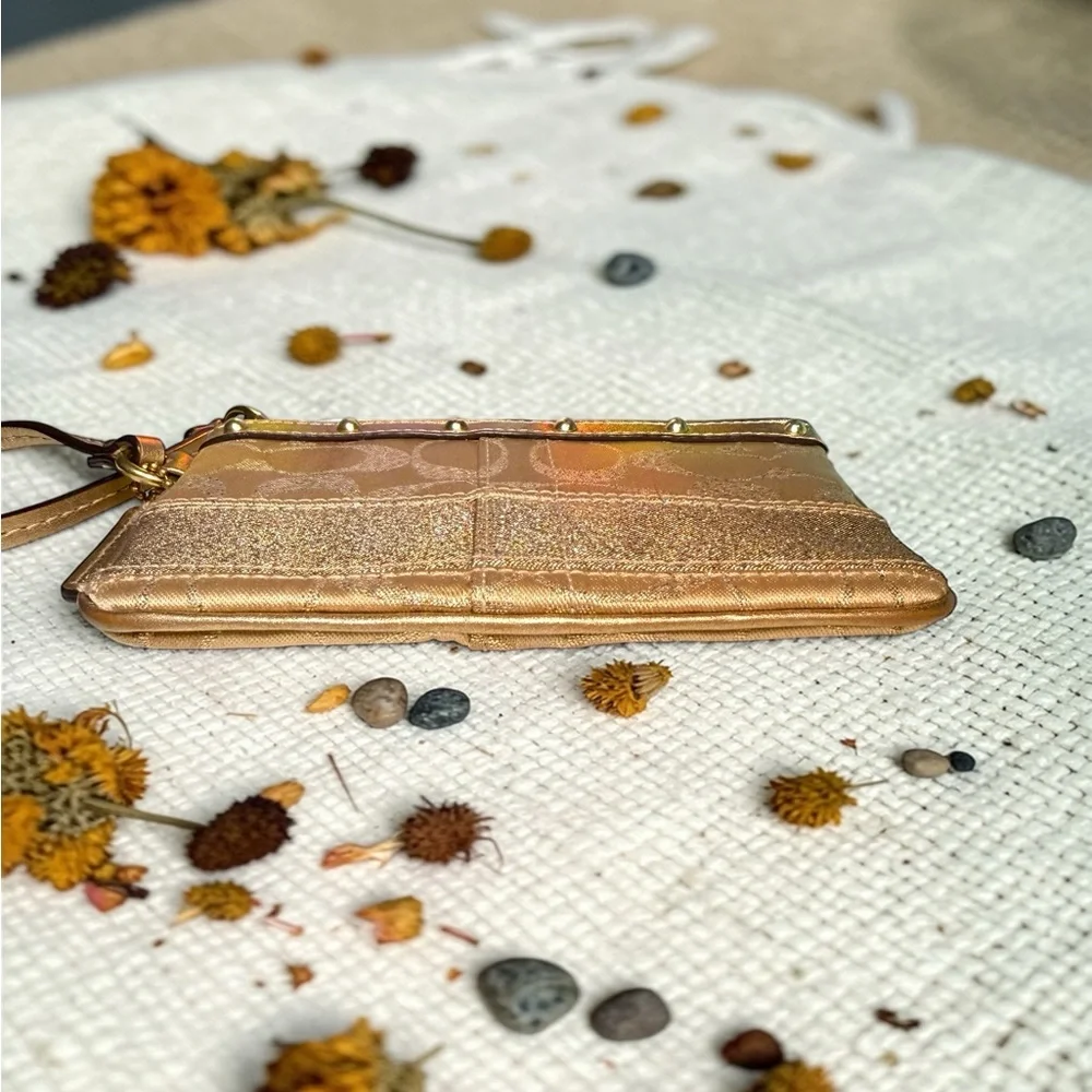 Coach Signature Stud Metallic Gold Lurex Wristlet ✨💛 - Picture 4 of 7